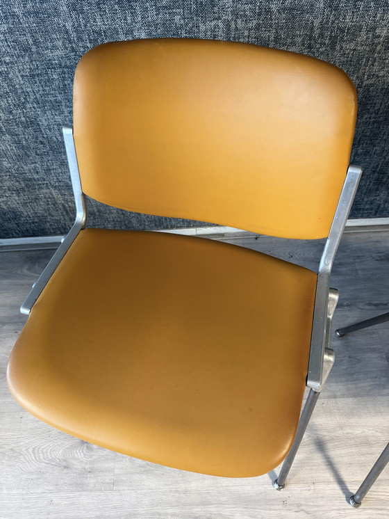 Image 1 of 2 sillas Dsc106 de Giancarlo Piretti para Castelli, década de 1960