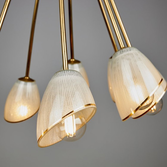 Image 1 of MK9466 Lampadario vintage in vetro e ottone, 1950