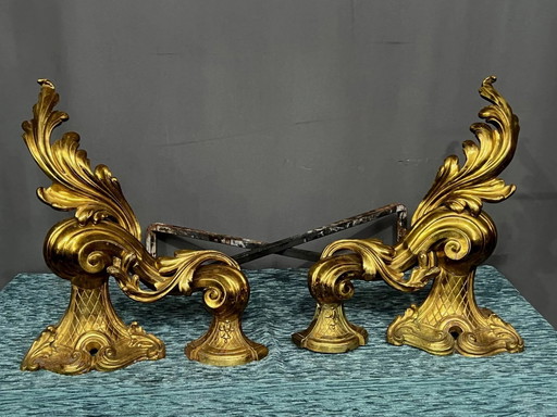 Massiver, vergoldeter Holzständer aus Bronze. – decoratieve objecten (photo 2 of 6)