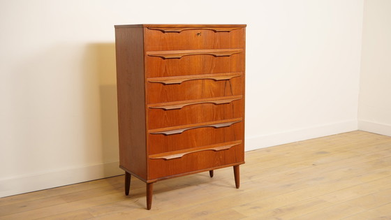 Image 1 of Vintage Deense Ladekast Teak 6 Lades 122 Cm