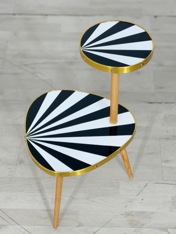 Image 1 of Niervormige tafel, plantenstandaard, bijzettafel en opbergmeubel in mid-century modern stijl