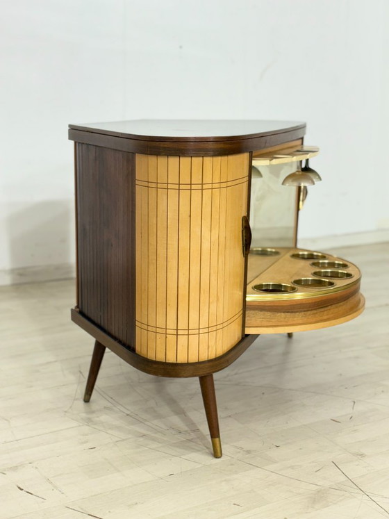 Image 1 of Bellissimo mobile bar/armadio/cassettiera/mobile bar vintage di metà secolo.