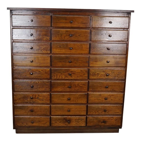 Image 1 of Armoire d'apothicaire ancienne en chêne français, début du XXe siècle