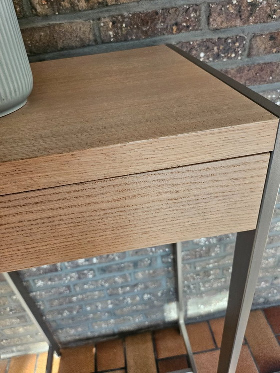 Image 1 of Tavolino moderno in legno con struttura in metallo8