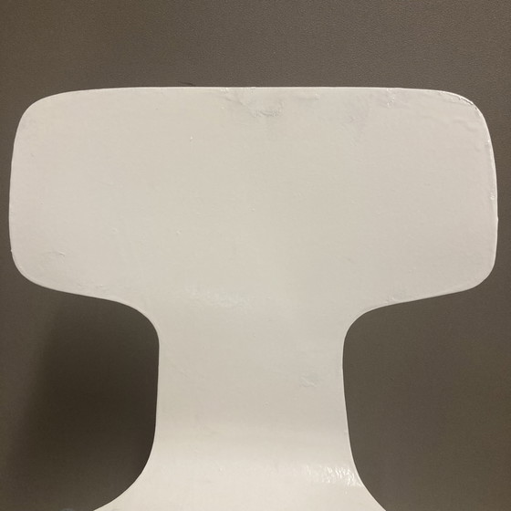 Image 1 of Chaise Modèle 3123 Enfant Arne Jacobsen