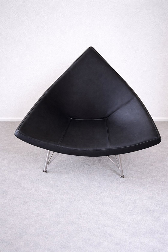 Image 1 of Poltrona di design ispirata alla Coconut Chair – pezzo contemporaneo