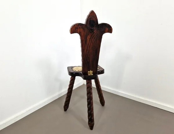 Spanischer Dreibein Hocker | Kuhfell, Holz (Foto 7 von 10)