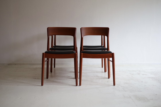 Image 1 of Set van 6 eetkamerstoelen, Henning Kjaernulf