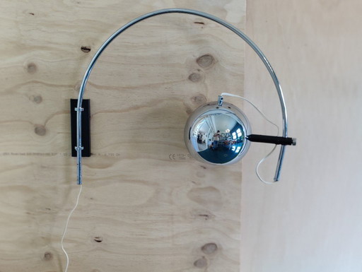 Mid-Century Herda space age wandlamp / Eyeball lamp in chroom