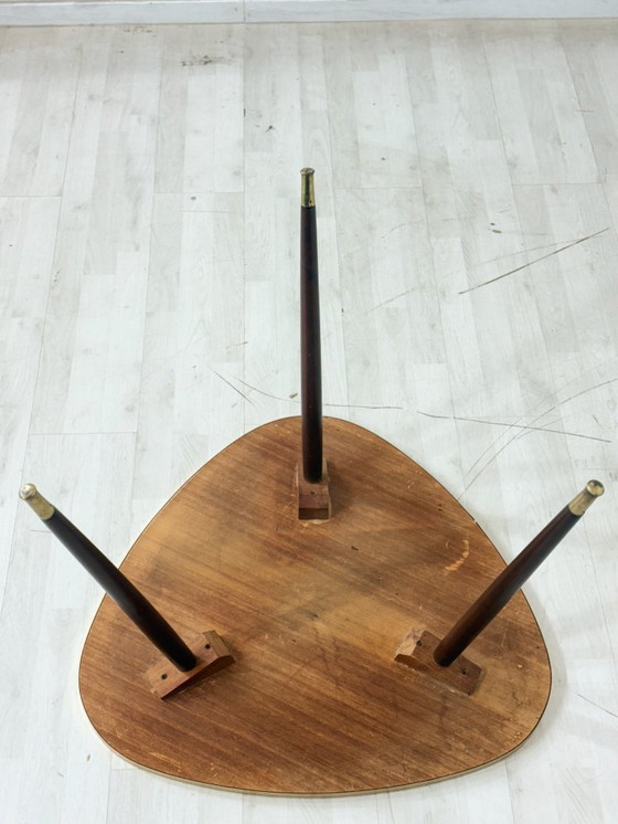 Image 1 of Beautiful vintage coffee table / living room table / kidney-shaped table / side table, mid-century style.