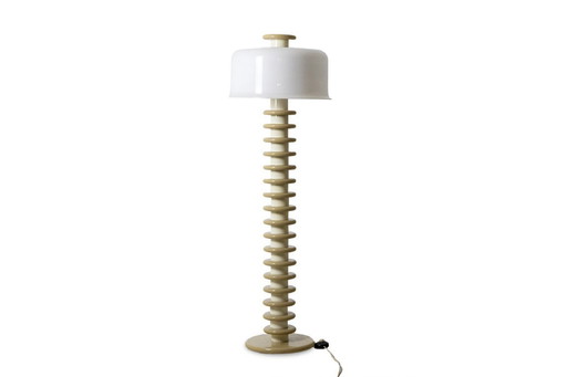 Ettore Sottsass. Floor lamp in white and beige lacquered wood. 1980s-90s