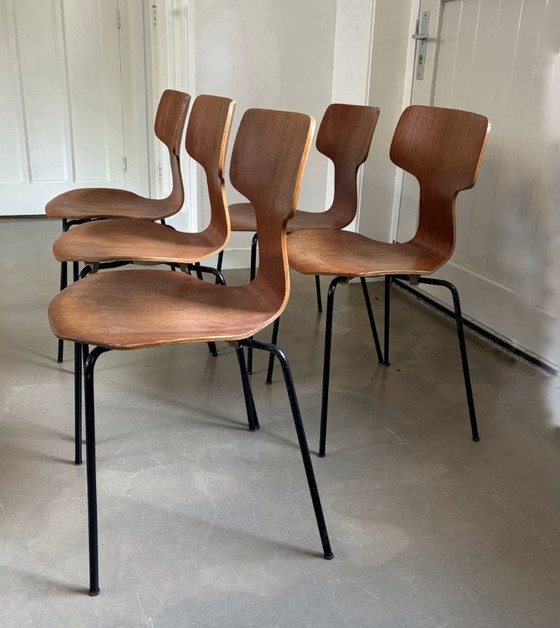 Image 1 of Set di 5 sedie ‘Hammer’, design di Arne Jacobsen per Fritz Hansen, Danimarca, 1969