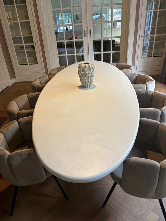 Image 1 of Mortex oval dining table