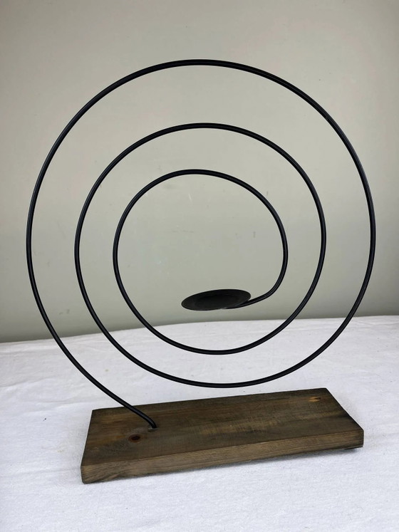 Candelabro espiral escultural – Portavelas, Wood, Iron (photo 7 of 12)
