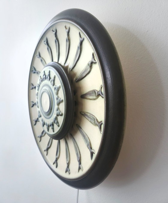 Image 1 of Keramieken vintage wandlamp, aardewerken brutalist wandlamp, groene en bruine aardetinten keramieken lamp