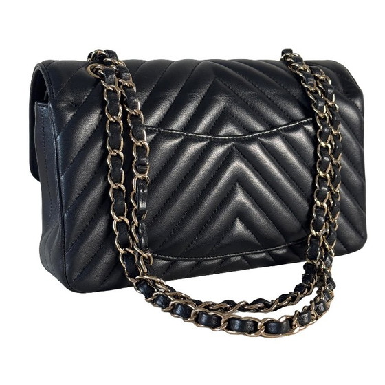 Chanel Classic Flap Small – Crossbody bags, Lambskin (photo 20 of 28)