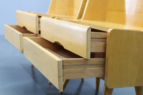 Image 1 of Pareja de mesitas de noche, década de 1960, Checoslovaquia