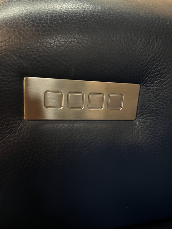 Image 1 of Op=op blauwe realex stoel van 995 nu voor 695