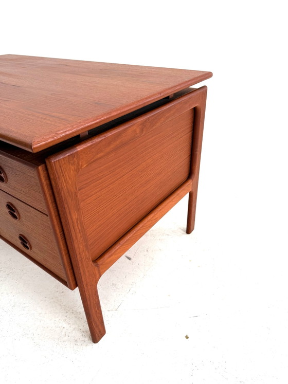 Vintage Danish Teak Desk, Arne Vodder ‘60 – Wood (photo 12 of 14)