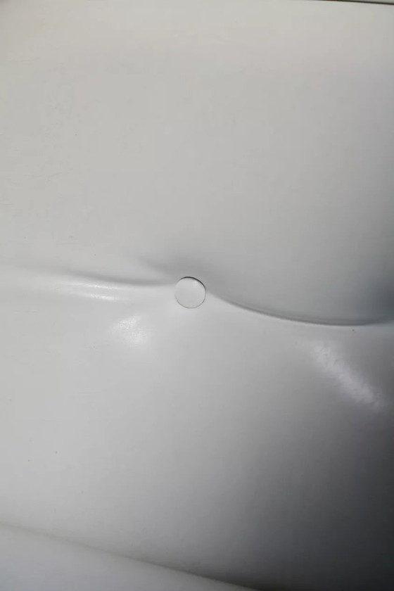 Image 1 of Poltrona girevole "Space Age" in acciaio e similpelle