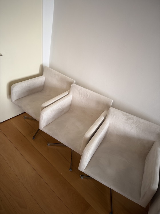 Image 1 of Andreu World Lineal Comfort Swivel Armchairs (Set of 6) – Design – Beige