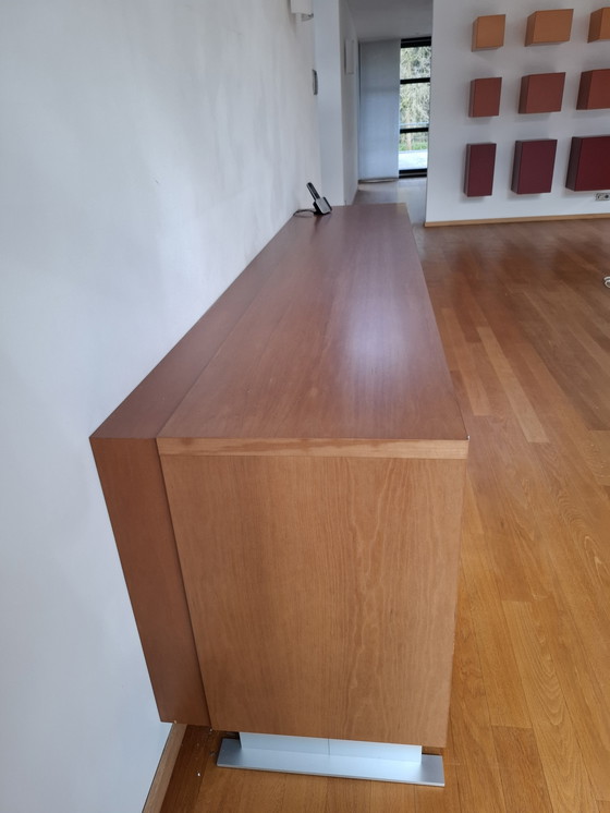 Image 1 of Aparador Globe de madera de cerezo de Molteni