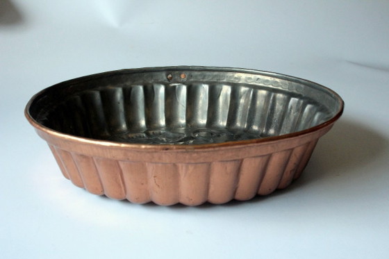Large Copper Baking Mold with Hanging Hook from the 1960s - jelly mould, Decorative Objects, Metal, Red (photo 10 of 10)