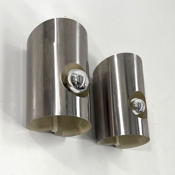 Image 1 of Paire d'appliques murales cylindriques chromées, années 1970