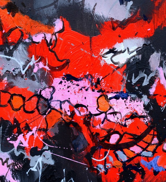 Image 1 of Rood tegen zwart