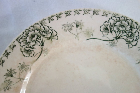 Image 1 of 8 flat ironstone plates "Palmyre" Sarreguemines