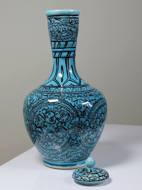 Image 1 of Vase couvert ou jarre Persane poterie glacée Iznik turquoise peinte vintage