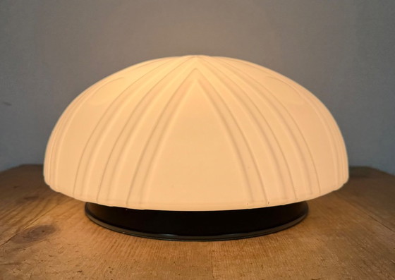 Lampada da Parete o Plafoniera Vintage in Vetro Latte, Anni '70, Plafoniere, Metallo, Bianco (foto 8 di 14)