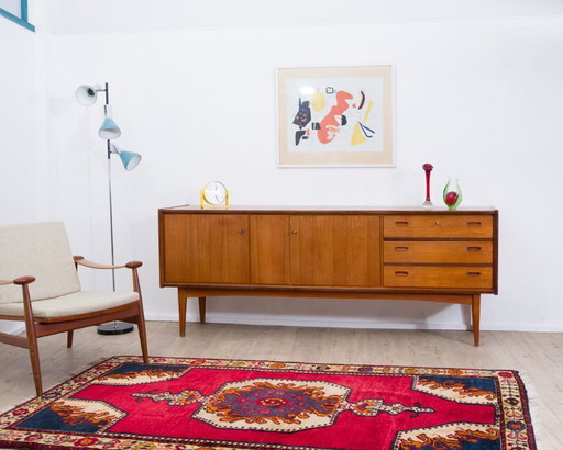 Dressoir van teakhout in Scandinavisch design, fabrikant Bartels