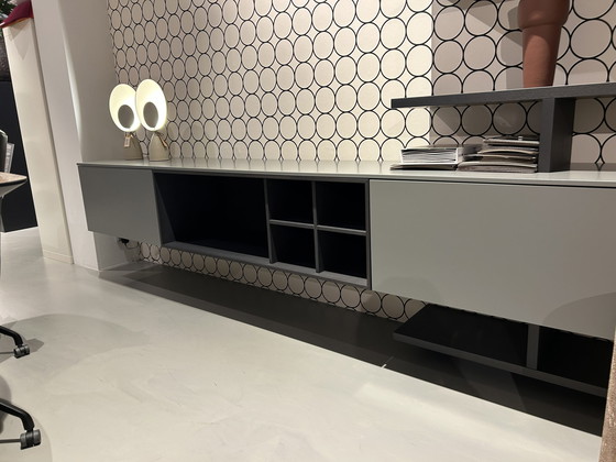 Image 1 of Interstar wall cabinet 217-06