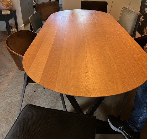 Image 1 of Prachtige ovale tafel Studio Henk, tipo sottile