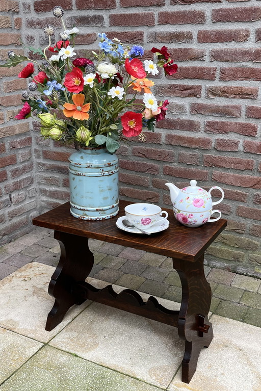 Amsterdamse School Bijzettafeltje | Massief  Eiken | 1920-1940 | Uniek Vakmanschap