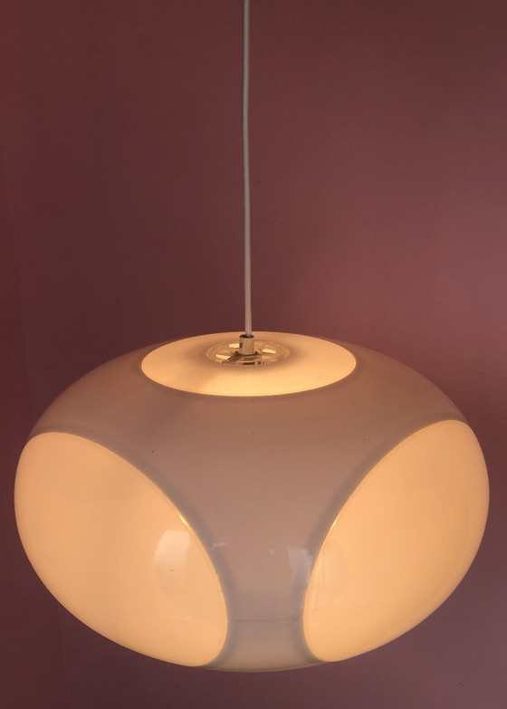 Image 1 of Lampada "occhio di insetto" in stile futuristico, versione bianca.