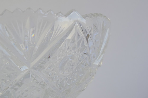 Image 1 of Élégante coupe en cristal taillé Tchécoslovaquie, 20e siècle