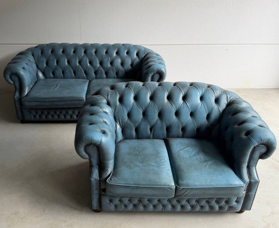 Divano tre posti Chesterfield Winchester Furniture – Divani 3 posti, Pelle, Vintage (photo 16 of 18)