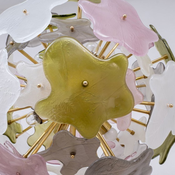 Image 1 of Italienischer Sputnik-Kronleuchter aus Muranoglas in Pastellfarben und poliertem Messing