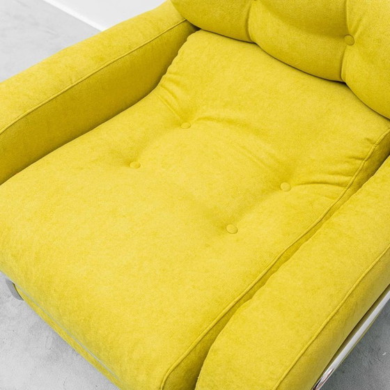 Image 1 of POLTRONA VINTAGE ANNI '70 VERDE CON STRUTTURA IN METALLO – DESIGN MODERNO ITALIANO