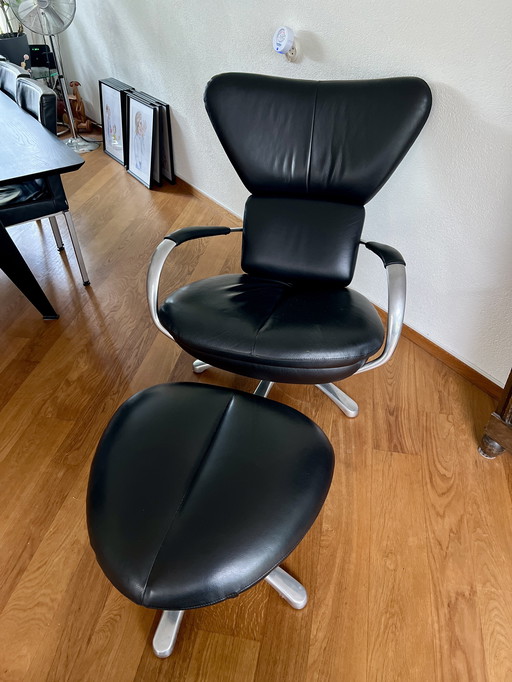 Fauteuil en cuir noir Leolux Formi