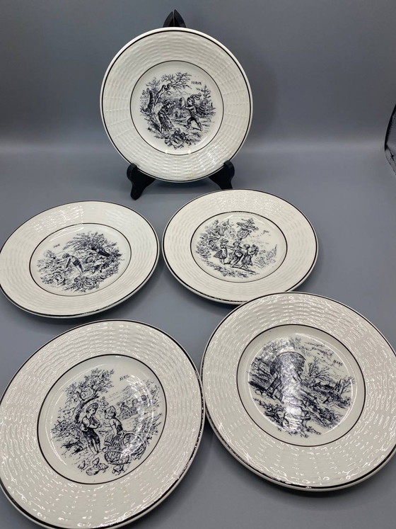 5 Earthenware Dinner Plates, "The Months" Decor, Digoin-Sarreguemines, France – Decorative Objects (photo 4 of 5)