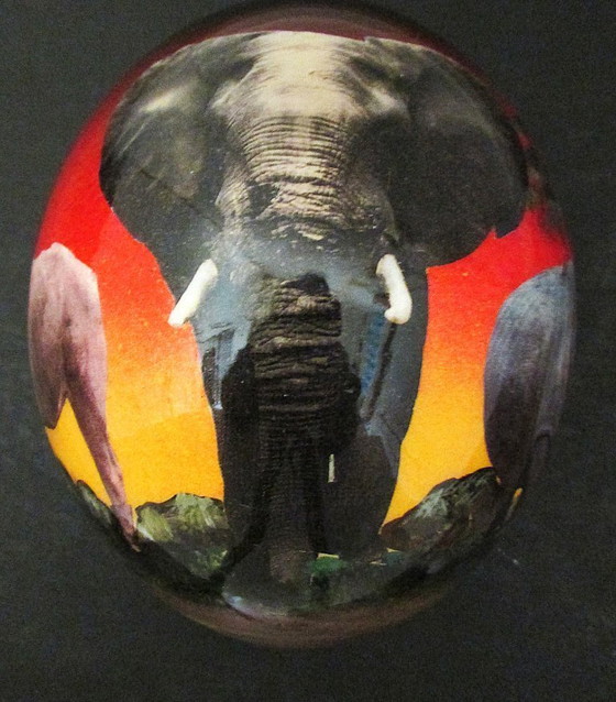 Image 1 of Straußenei mit den afrikanischen Big Five