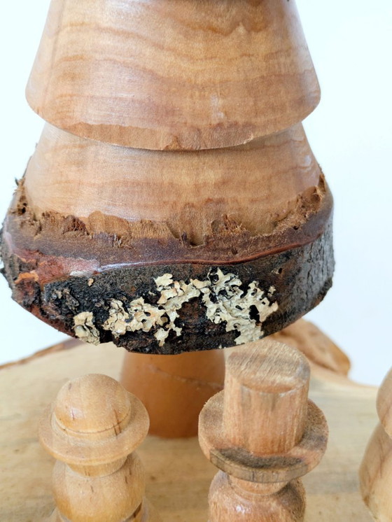 Image 1 of Vintage handgemaakte houten winterscène | Duitse Erzgebirge volkskunst