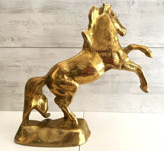 Image 1 of Beeldhouwwerk Vintage steigerend paard in massief brons 1960 - 1970