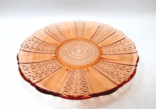 Assiette à gâteau ornée en verre ambré vintage