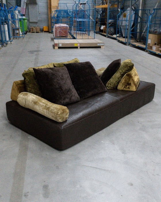 Image 1 of Edra Sherazade