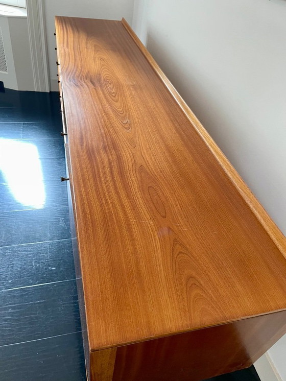 Image 1 of Buffet « Hamilton » de Robert Heritage pour Archie Shine – 1957