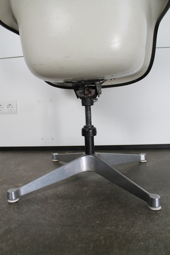 Image 1 of Eames x Herman Miller, década de 1960